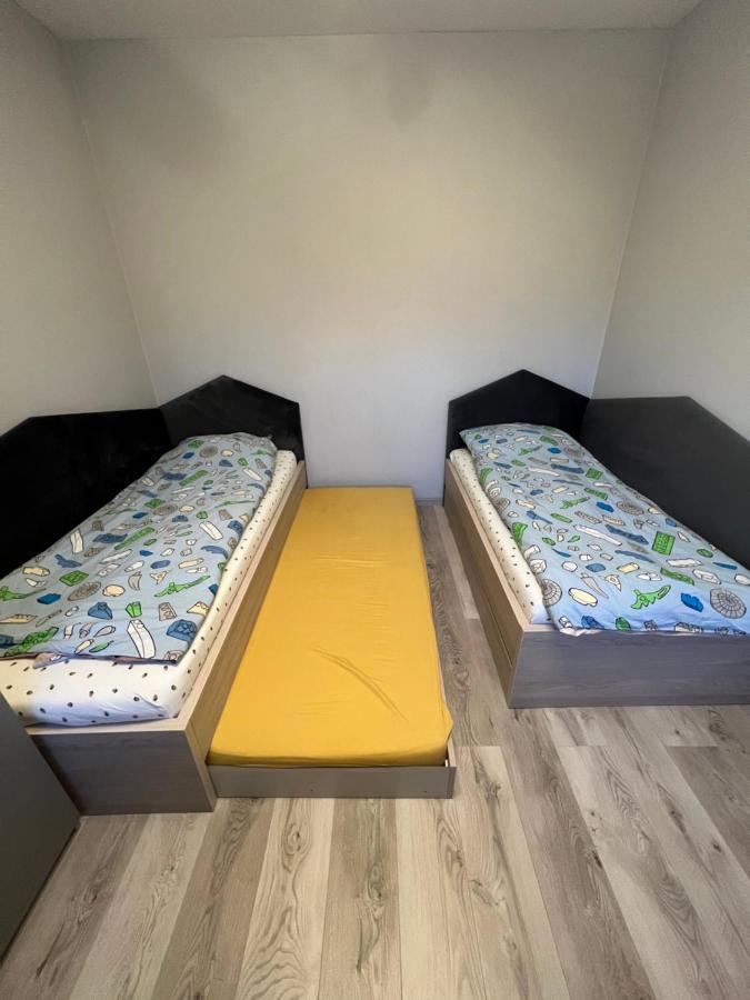 Holiday home Beverly Hills House Pri Potoku By Pinkreal